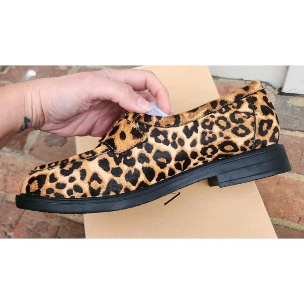 Wydr Studios Reese Low Heel Classic Loafers Shoes, Leopard Print, Women's US 9WW - Picture 3 of 9